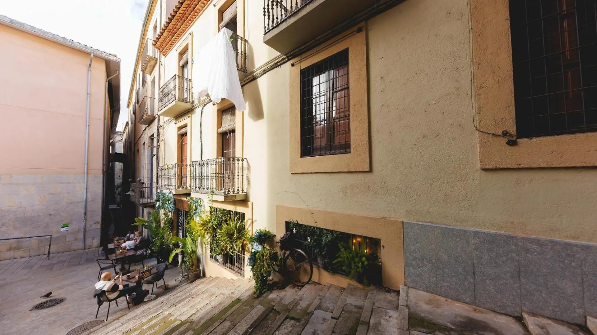 Bravissimo Llebre Duplex, With Patio Apartment Girona 0*,