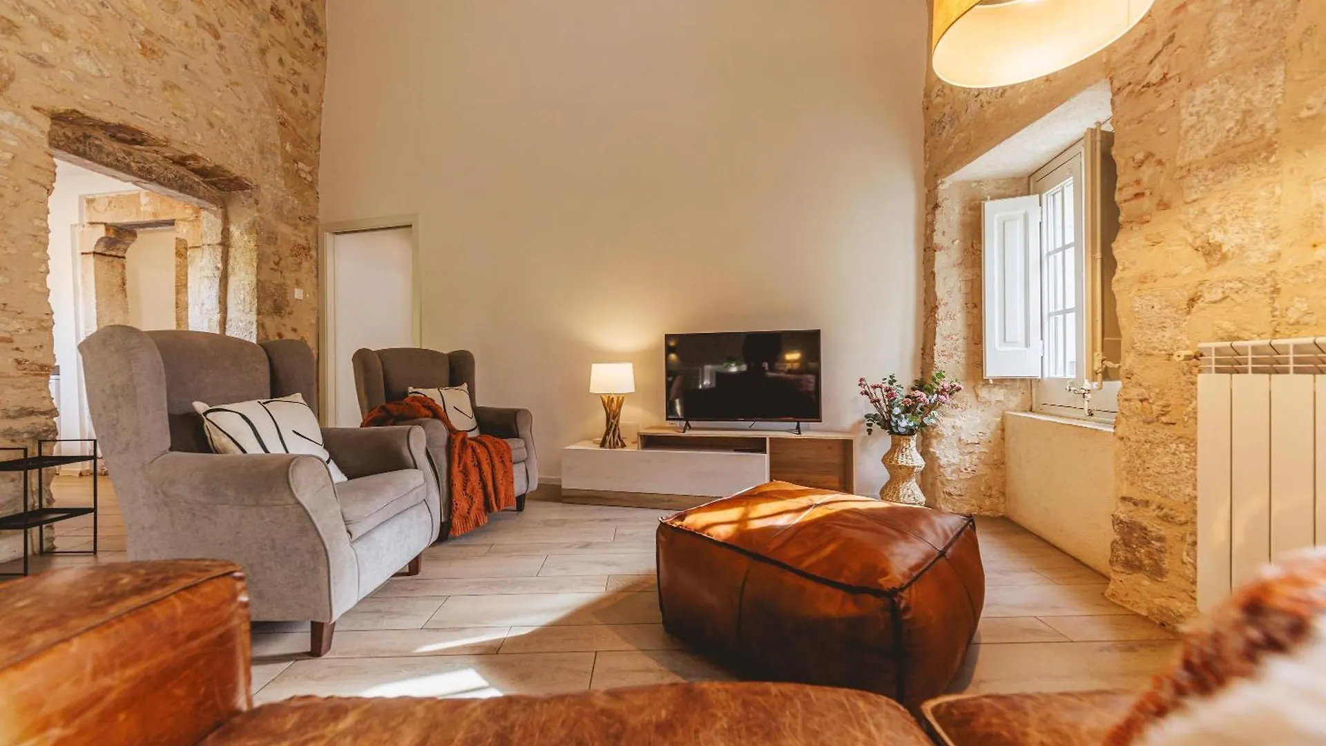 Bravissimo Llebre Duplex, With Patio Apartment Girona 0*,