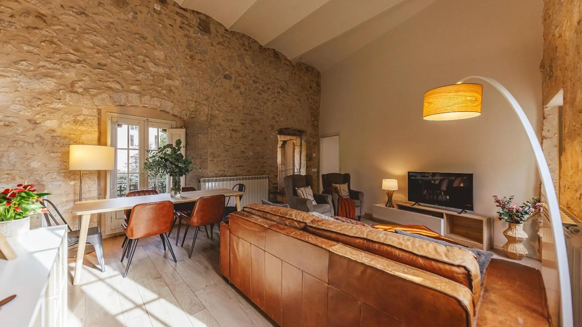 Bravissimo Llebre Duplex, With Patio Daire Girona