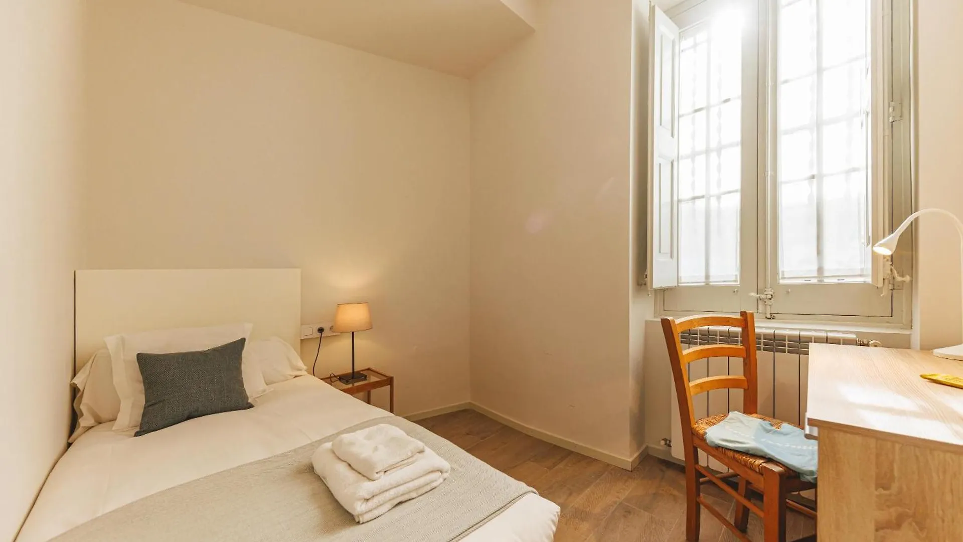 Bravissimo Llebre Duplex, With Patio Daire Girona 0*,
