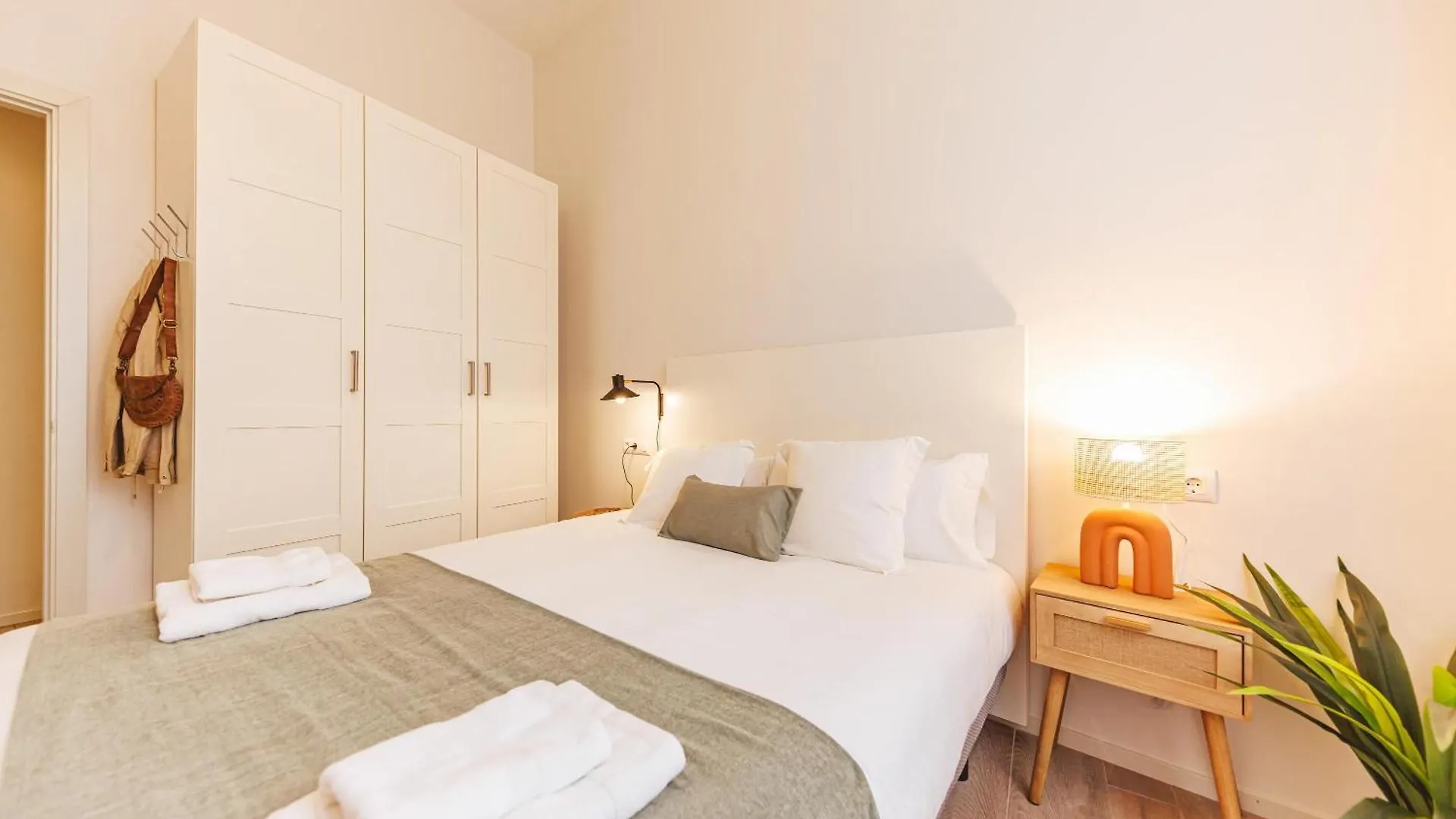 Bravissimo Llebre Duplex, With Patio Daire Girona